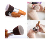 Top Brush Foundation