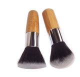 Top Brush Foundation